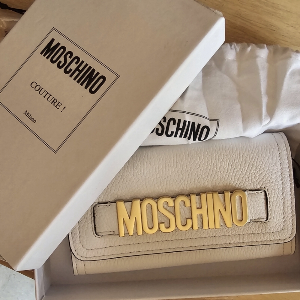 Moschino Wallet
